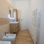 Elegante E Moderno A