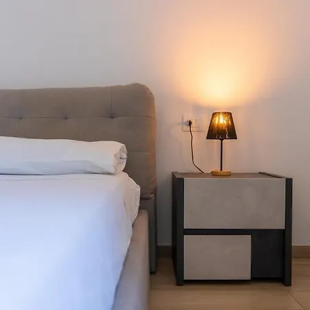 Elegante E Moderno A Daire Ravenna