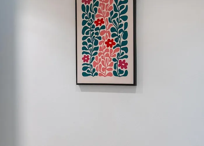 Elegante E Moderno A *