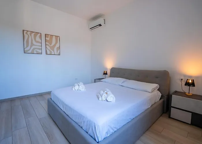 Elegante E Moderno A Lägenhet Ravenna